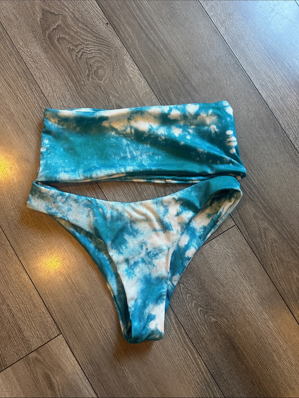 Zaful blue and white tie-dye bikini